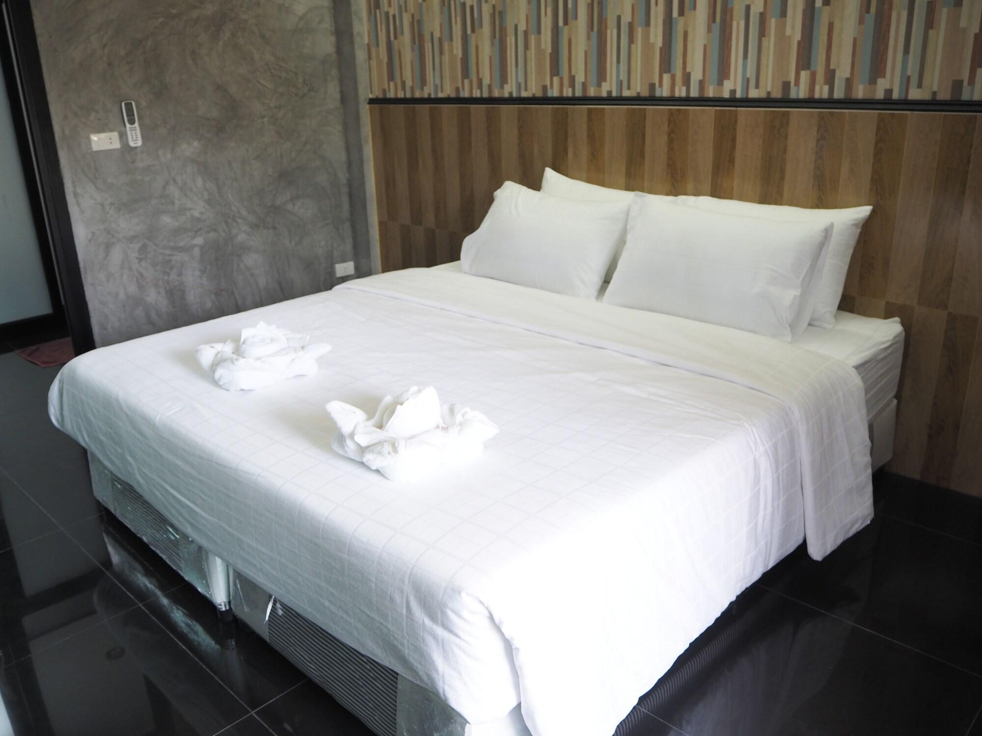 Needa Rock Resort Khanom Exterior photo