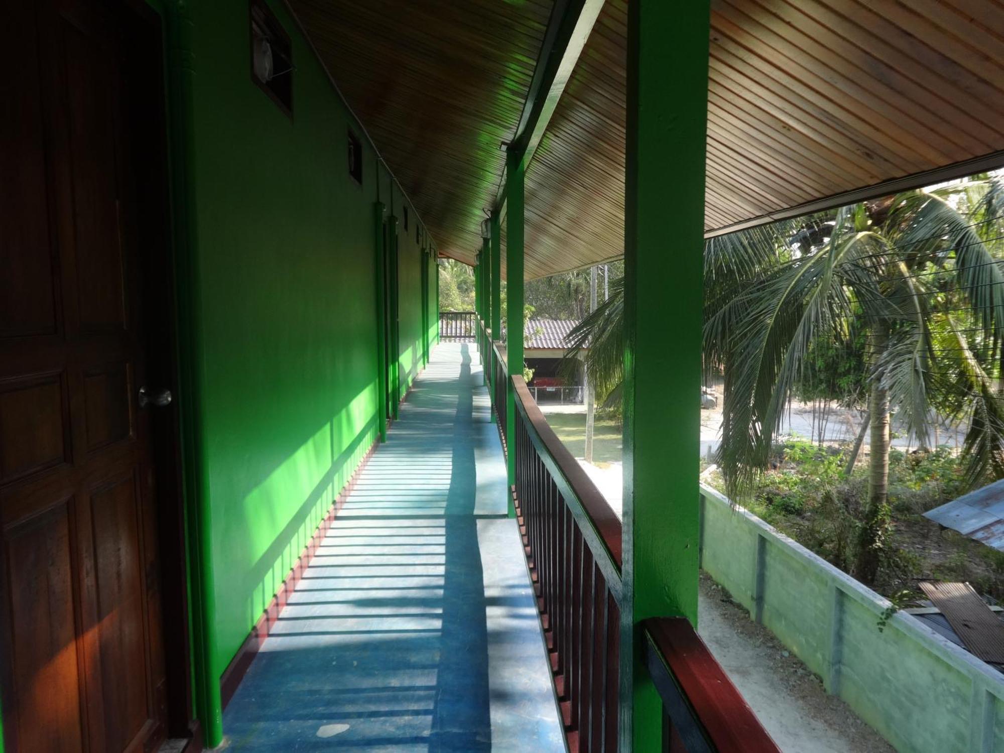 Needa Rock Resort Khanom Room photo