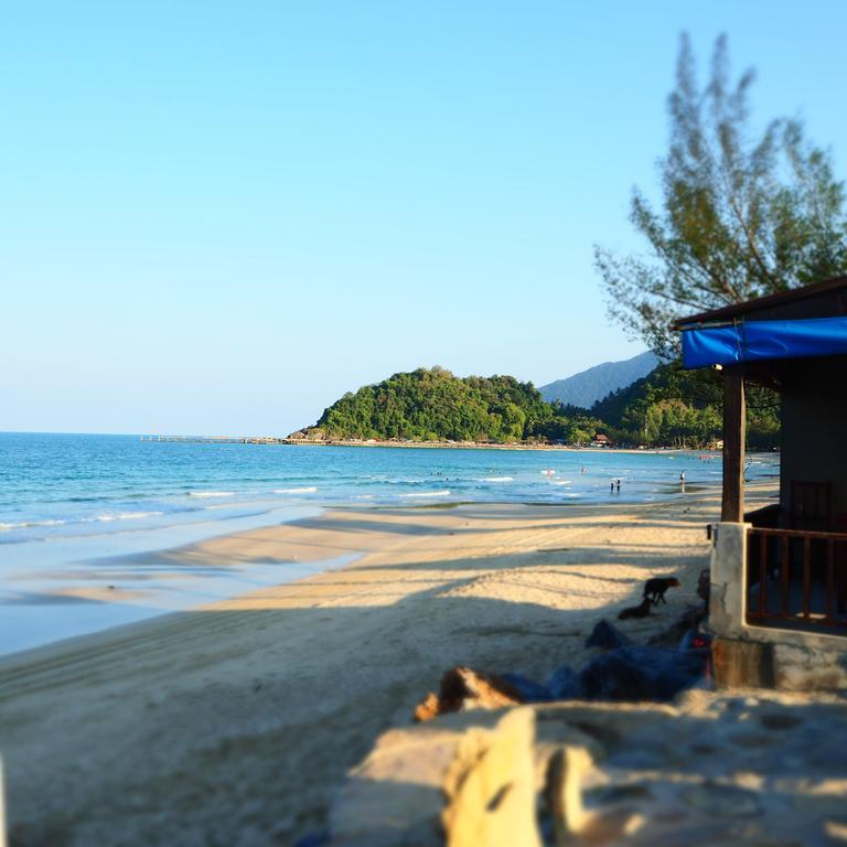 Needa Rock Resort Khanom Exterior photo