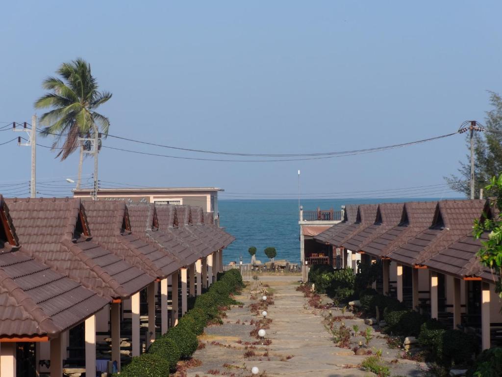 Needa Rock Resort Khanom Room photo